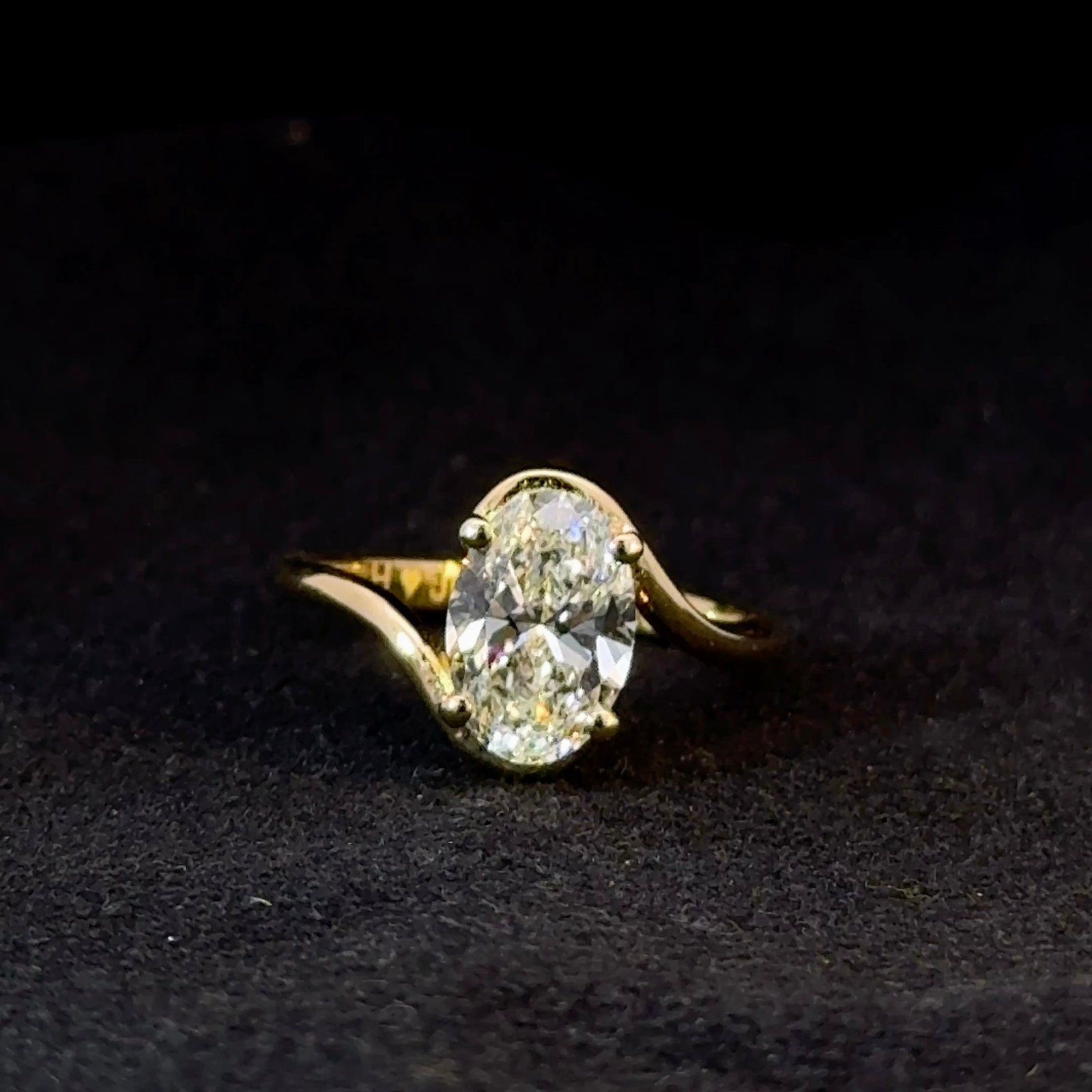 Inaya — Bague de fiançailles